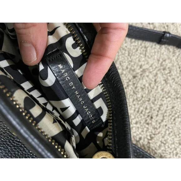 Marc by Marc Jacobs Classic Q Percy Black Pebble Leather Crossbody Mini Handbag - Picture 10 of 10